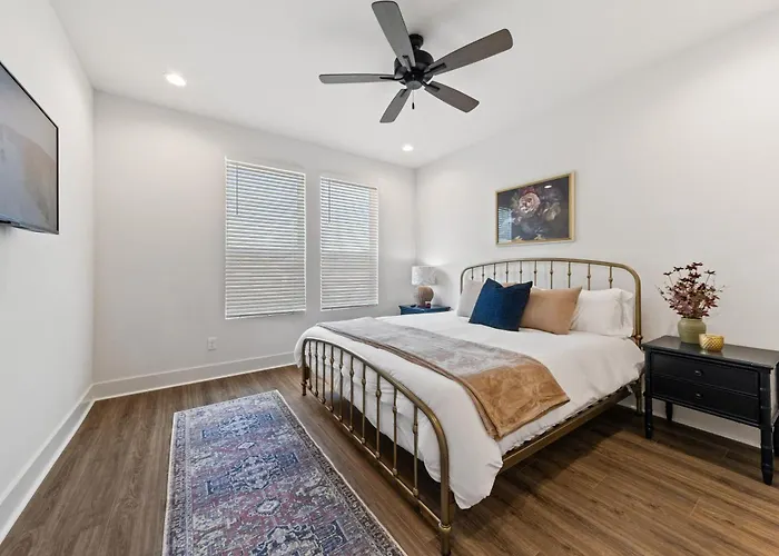 Basin House 2 King Beds 70in Tv Fast Wifi *
